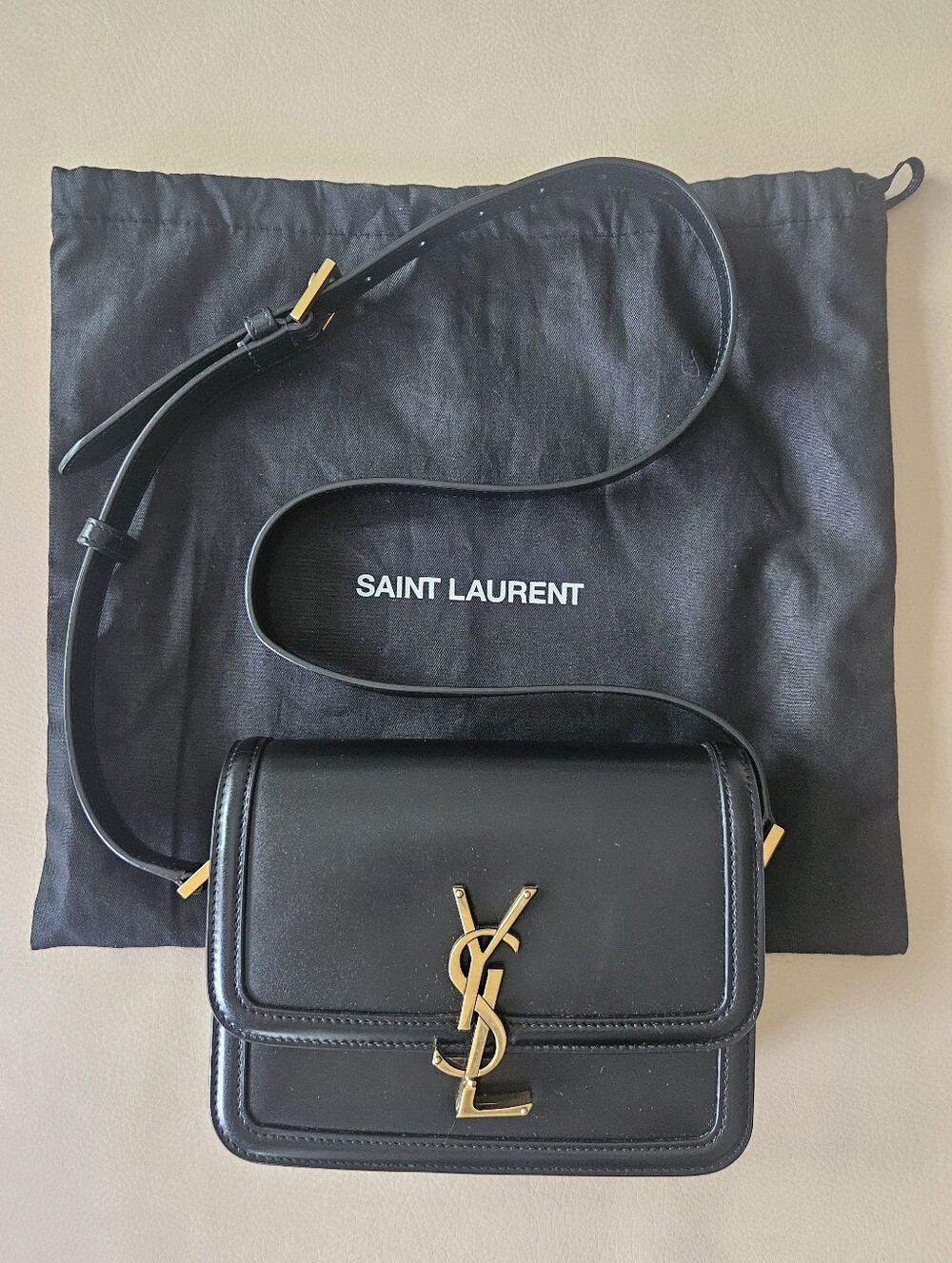 Saint Laurent Solferino Crossbody Bag - Picture 3 of 16